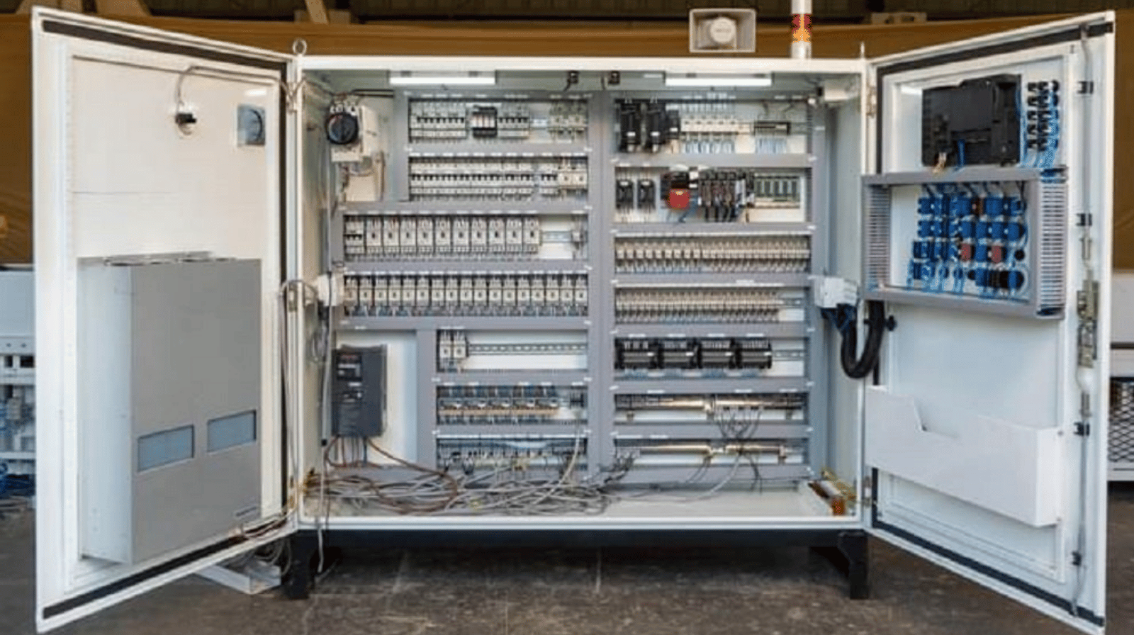 5 LT Panels